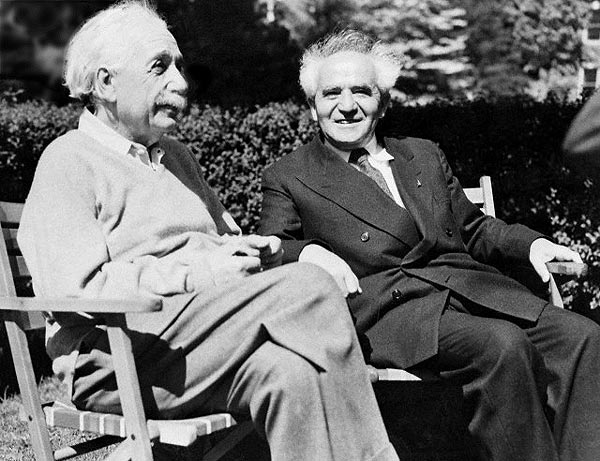 Albert Einstein y su respuesta al movimiento&nbsp;sionista.